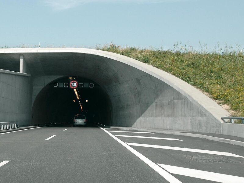 Salvi Architecture Sàrl: Autobahn A16 - best architects 07