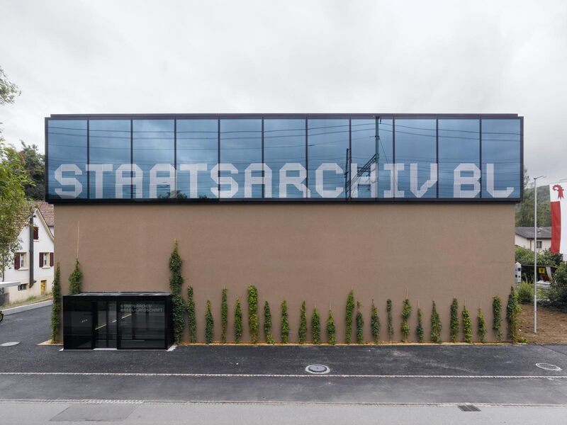 EM2N: Staatsarchiv - best architects 09