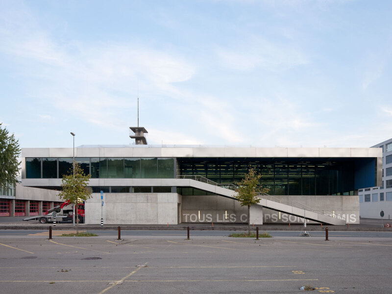 GXM Architekten: Sporthalle Esplanade, Biel - best architects 11