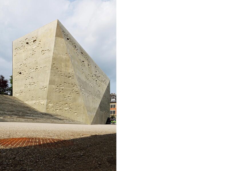 :mlzd: titan_:Erweiterung Historisches Museum Bern - best architects 11 gold