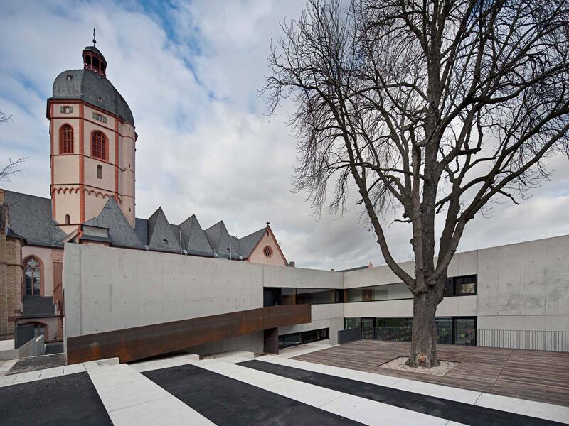 AV1 Architekten GmbH: Neubau Pfarrheim und Mensa St. Stephan in Mainz - best architects 13