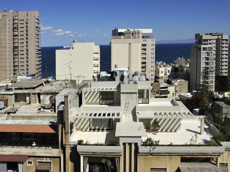 Van Dick Apartment / Beirut - met architects