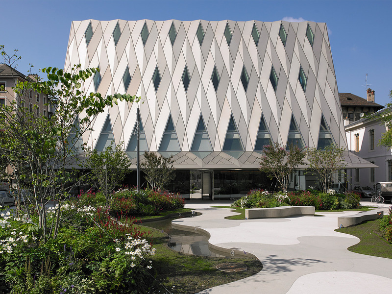 Graber Pulver Architekten: Musée d'ethnographie de Genève - best architects 16 in Gold