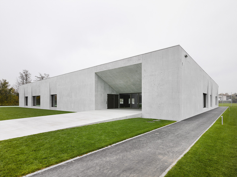ffbk Architekten: Multifunktionshalle Oensingen - best architects 17