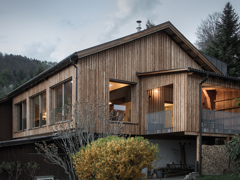 LP architektur: Wohnen in der Scheune - best architects 18