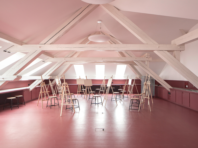 MET Architects: Schulhaus St. Johann - best architects 19 in gold
