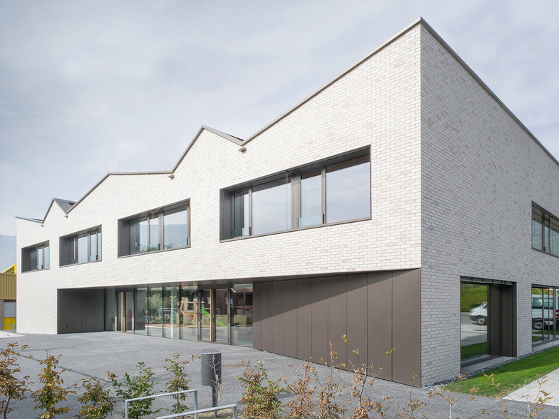 Translocal Architecture : Fondation La Monneresse - best architects 21
