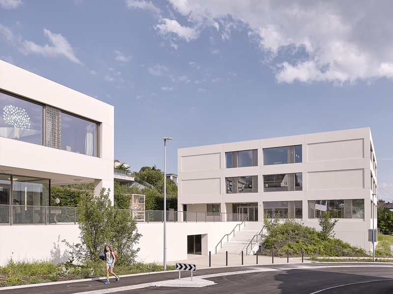 BGM Architekten: New construction Goldbach school house - best architects 21