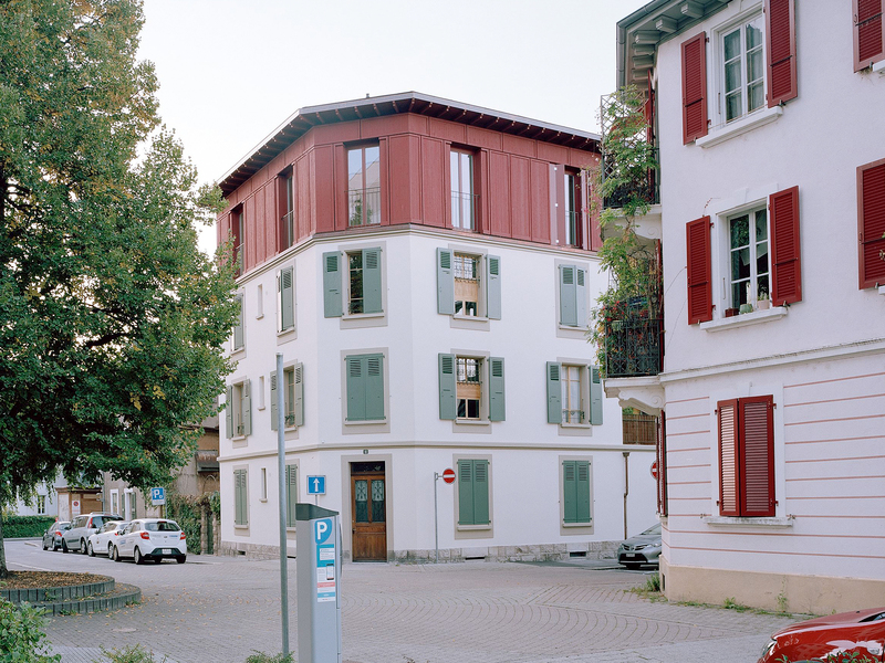 Rapin Saiz Architectes: Renovierung und Aufstockung eines Wohngebäudes - best architects 21 in gold