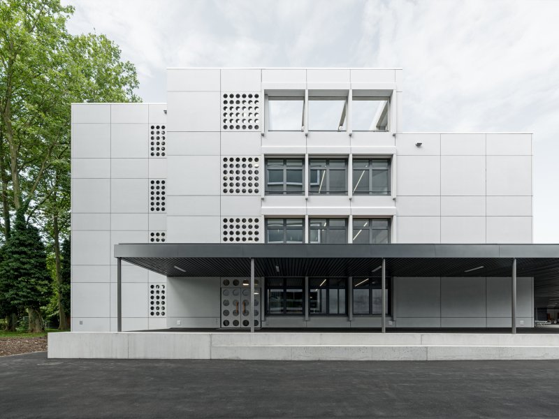 Soppelsa Architekten: Schulerweiterung Campus Moos - best architects 25